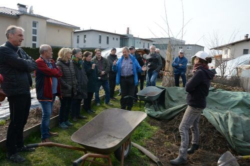 Sonja Burtscher stellte das Projekt der „Solidarischen Landwirtschaft“ vor. OGV Hard