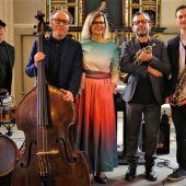 Tierfabeln, Heilsames und viel Jazz