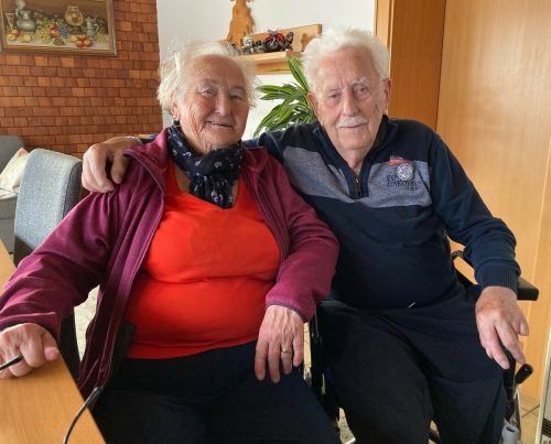 Vor allem Gesundheit und noch viele gemeinsame Jahre wünscht sich das Paar zum 60. Hochzeitsjubiläum.  kl