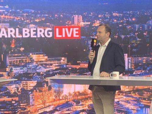 Altachs Geschäftsführer Christoph Längle sprach bei Vorarlberg LIVE über die Trainersuche und den weiteren Ausbau der Cashpoint Arena. Adam