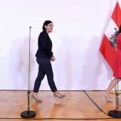 Zwei ÖVP-Ministerinnen gehen
