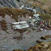 Nach Flugzeugunglück in Nepal 21 Todesopfer geborgen