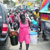 Haitianer fliehen vor Bandenkrieg