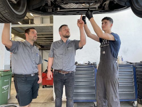 Die Basis für gute Personalführung bei Autohaus Koch ist gegenseitiges Vertrauen und respektvoller Umgang von Anfang an.  Markus Eichhorner