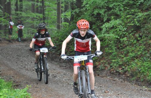Die guten Wetterbedingungen sorgten für Bestzeiten bei den Mountainbikern. cth (3)