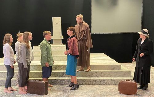 Die Heimatbühne Möggers präsentiert in diesem Jahr ein Theaterstück über Anna Dengel.