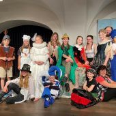 Saumarkt TheaterKinder präsentieren neues Stück
