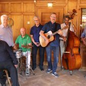 Nostalgische Party für Wälder Musiklegende