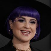 Kelly Osbourne wird Mama