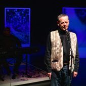 Ergreifendes Theater mit Ex-Pfarrer Ronald Waibel. »D6