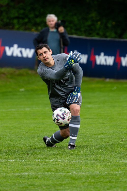 Rotenberg-Goalie Martin Kobras hat erst zwei Gegentreffer erhalten. serra