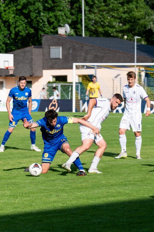 Hart duellierten sich Hohenems und Salzburg um den Sieg. Serra