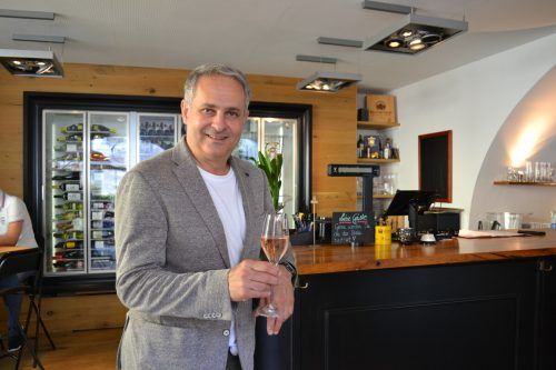 Joachim Ganahl lässt in der Enoteca den italienischen Feierabend wieder aufleben. BI