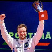 Auer und Müller beim DTM-Auftakt mit Siegen