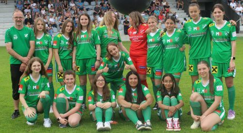 Mädchen sind beim FC Lauterach willkommen. Bis zur U 14 spielen sie bei den Buben, gleich zwei U-16-Teams in der Meisterschaft.
