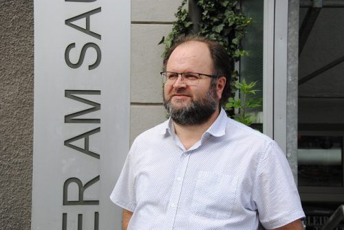 Manfred Melchhammer ist Jurist und Autor.