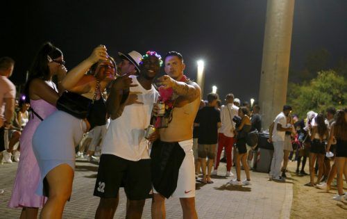 Mehr Natur- und Kulturliebhaber statt massenhaft Sauftouristen - Playa de Palma möchte neue touristische Wege gehen. REUTERS