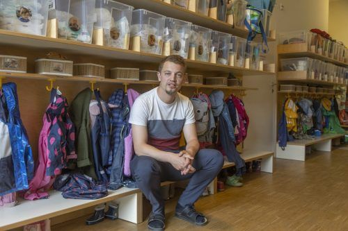 Mit 57 Kindern und 16 Mitarbeitern arbeitet Roman Eder im „KiCa“.