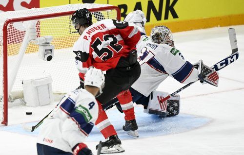 Paul Huber erzielte den Führungstreffer für Österreichs Eishockey-Nationalteam gegen die USA, einen der Medaillenanwärter bei der A-WM. gepa