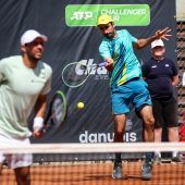 Im Match-Tiebreak ins Halbfinale eingezogen