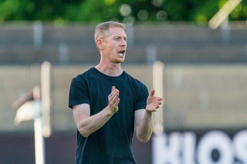 Trainer Roman Ellensohn durfte seine Mannschaft erst spät bejubeln. Stiplovsek
