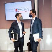 Regierung verordnet Inseratenstopp
