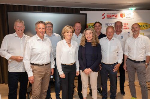 An der Spitze des Skiverbandes bestätigt: Hlebayna, Jochum, Scheyer, Schuster, Flatz, Schwendinger, Amann, Eberle, Mennel und Zimmermann. Hartinger