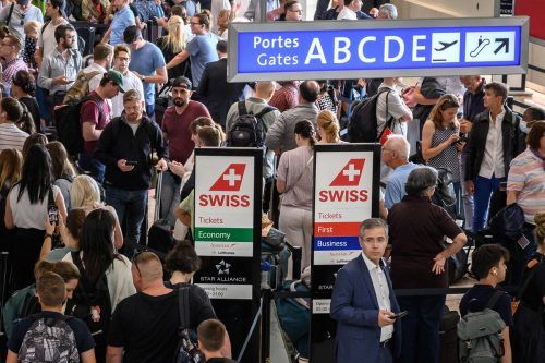 Auch der Flughafen Genf war von der Sperre betroffen.  afp