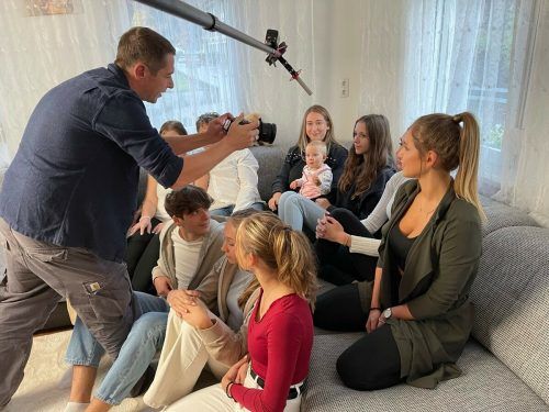 Das sechsköpfige TV-Team begleitete die Familie ein ganze Woche lang.