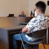Einen Pendler niedergestochen
