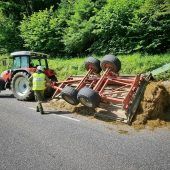 Ladegut landet auf der Straße