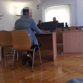 Mit Mikrophon verwanzt zur ­Fahrschulprüfung
