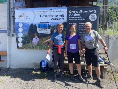 Der Vorstand des Unterstützungsvereins der Seilbahn war im Lauffieber.