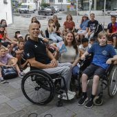 „Wie geht man im Rollstuhl aufs Klo?“