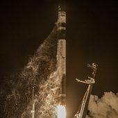 NASA-Satellit soll Umlaufbahn für Mond-Raumstation testen