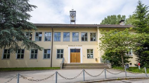 Die Schule Rieden bekommt eine Photovoltaikanlage.