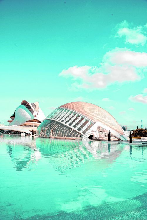 Die Stadt der Künste und Wissenschaften von Santiago Calatrava. Quique Olivar/Unsplash