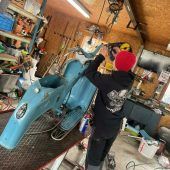 Altes Moped auf Vordermann gebracht