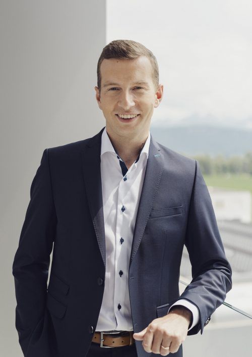 Angelo Holzknecht, Hirschmann. Bei entsprechender Geschäftslage sind wir offen für den Bonus. FA