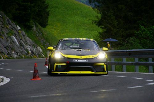 Hubert Ganath hat sich auch in diesem Jahr mit dem Porsche Cayman GT4 beim Bergrennen in Damüls angemeldet. HB