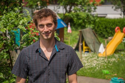 Isele ist Osteopath und Physiotherapeut mit 13 Jahren Berufserfahrung. Er leitet eine Praxis mit vier Standorten in Vorarlberg. VN/PS