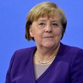 Merkel bricht nach Monaten ihr Schweigen
