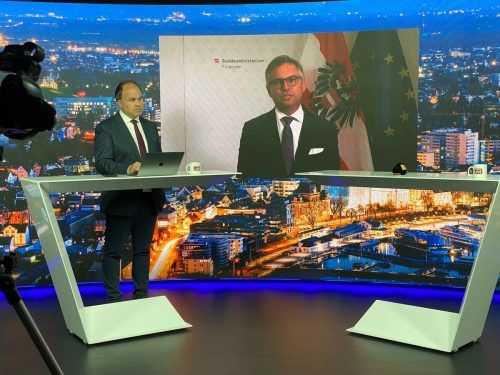 Magnus Brunner im Gespräch mit VN-Chefredakteur Gerold Riedmann