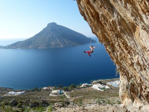 Moosbrugger bei ihrem Kletterausflug auf der griechischen Insel Kalymnos. Die Insel ist speziell für Kletterer geeignet.