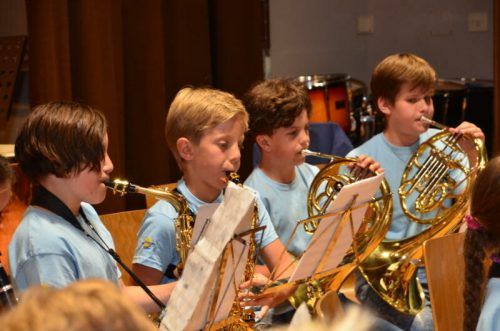 Musikschüler aus dem Klostertal laden in die Klostertalhalle. DOB