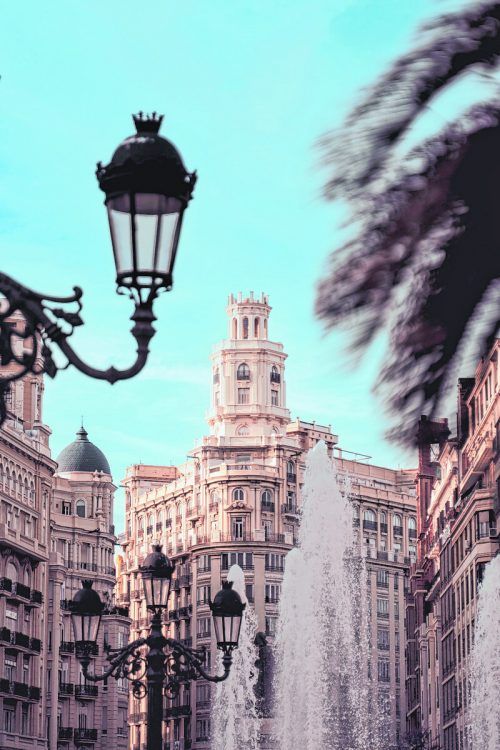 Neben Kulinarik und Design hat Valencia auch einewunderschöne Altstadt zu bieten. Unsplash