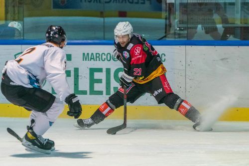 Niklas Gehringer steigt vom Kader der VEU Feldkirch zu den Pioneers Vorarlberg auf. Stiplovsek