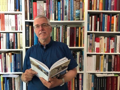 Otto Schwald zeigt in seinem neuen Buch die Stadt Bludenz im Wandel der Zeit. BI