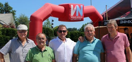 Pioniere der ersten Stunde: SC-Hohenweiler-Gründungsmitglieder Paul Hehle, Werner Maurer, Kurt Malang, Helmut Walder und Josef Wetzel. stp/3