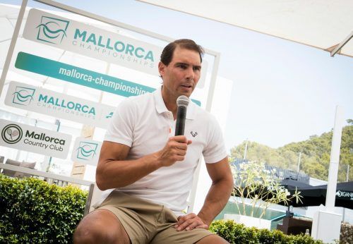Rafael Nadal reist am Montag zur Vorbereitung auf Wimbledon nach London. AFP
